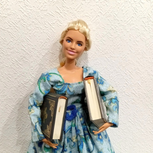 Взяла чисто за улыбку. Ну и похожа она на своё серьёзное воплощение. Взяла чисто за улыбку. Ну и похожа она на своё серьёзное воплощение.